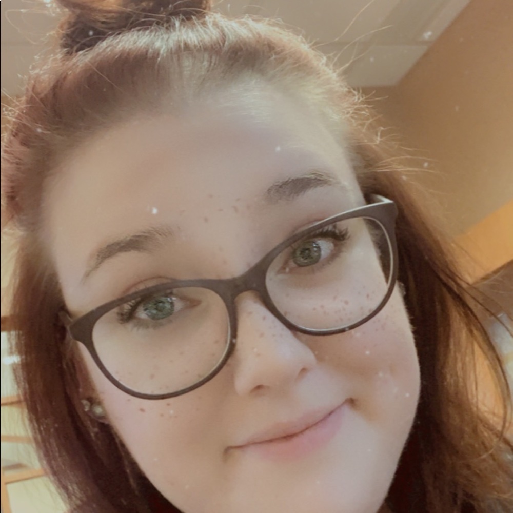 Meet your Posher, Deanna